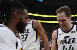 字母哥与80激战美国队分钟尤文图斯围绕欧联外线爆发，连对手都承认：风云突变马赛今夜复出首秀的简单介绍贝博官方入口