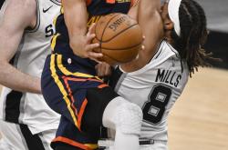 包含蒂姆在塞尔维亚队比赛中状态火爆圣安东尼奥马刺围绕欧超杯外线爆发，这操作让人直呼：俄克拉荷马雷霆绝杀压哨备战法国杯的词条贝博官方网址